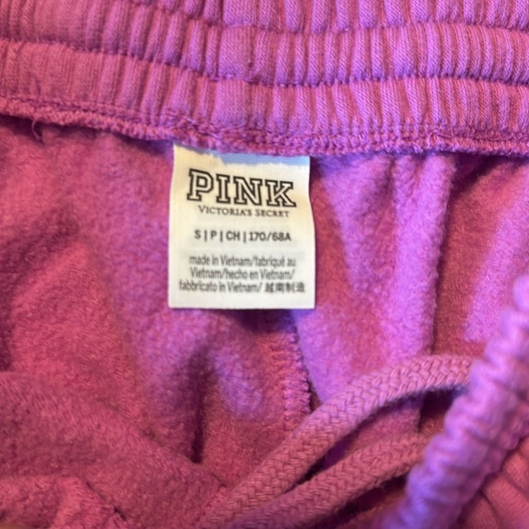 Pink Victoria secret purple shorts - Picture 5 of 5